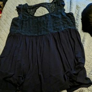 Moving Sale! 🔥 Torrid navy blue top